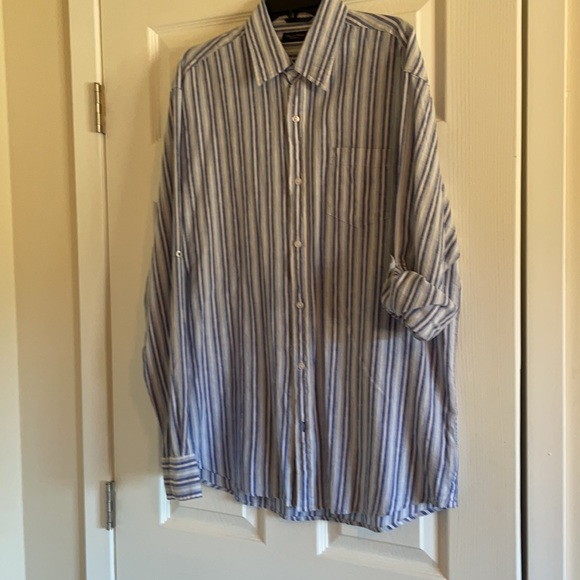 Linea Ross’s men’s linen button down - Picture 4 of 6